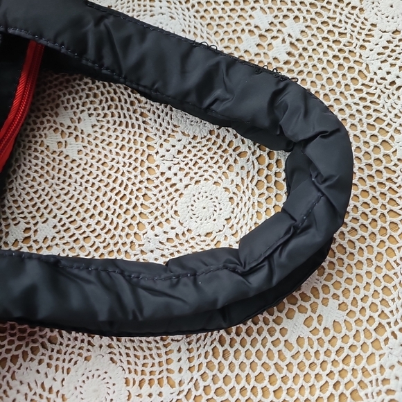 Sanrio/Hello Kitty Puffer Purse 45th Anniversary NWOT From LAWSON - Picture 7 of 14